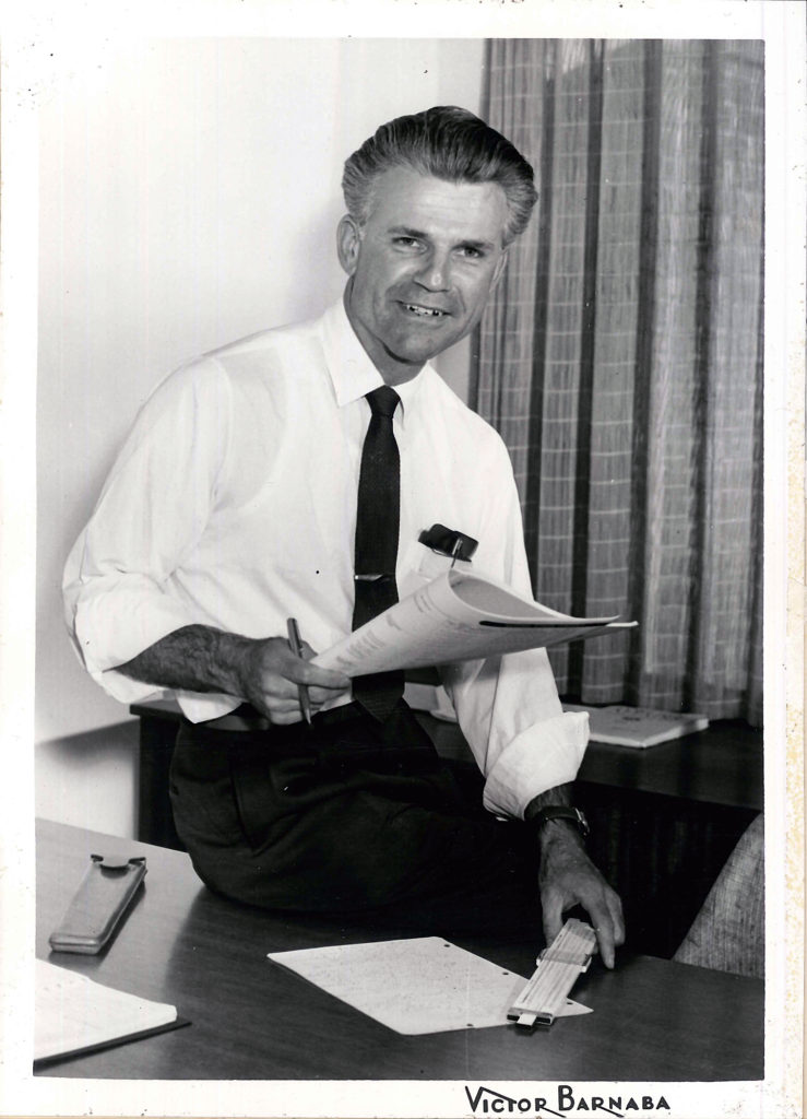 PSV at desk